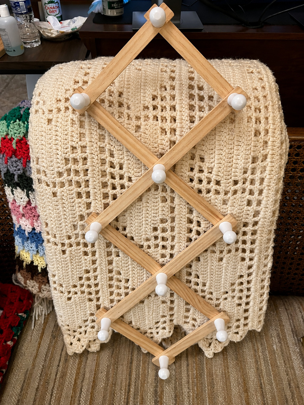 Solid Wood Accordion Rack, Natural with White Pegs